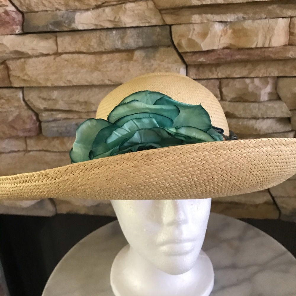 Toucan Straw Hat